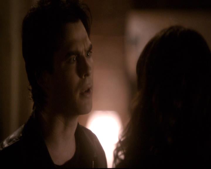 VampireDiariesWorld-dot-org_2x21TheSunAlsoRises0086.jpg