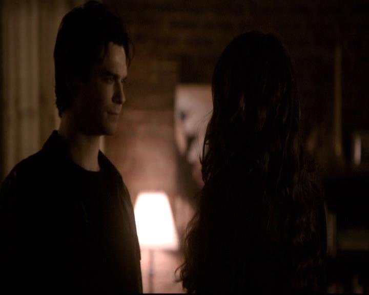 VampireDiariesWorld-dot-org_2x21TheSunAlsoRises0092.jpg