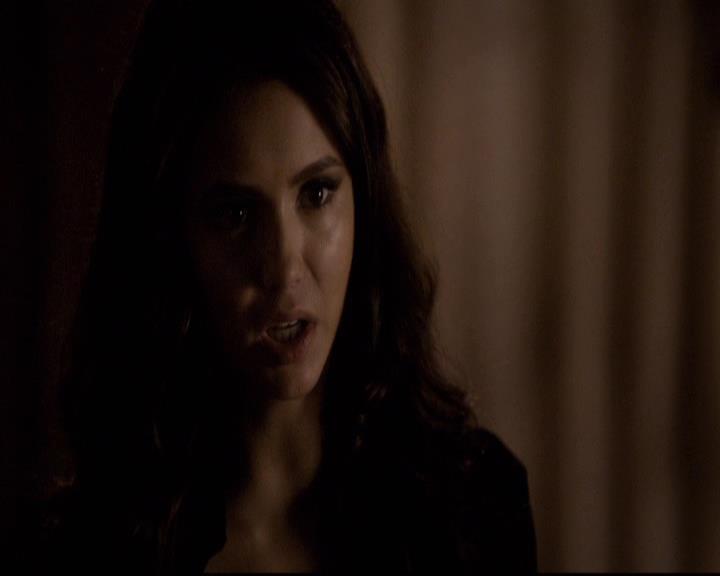 VampireDiariesWorld-dot-org_2x21TheSunAlsoRises0102.jpg