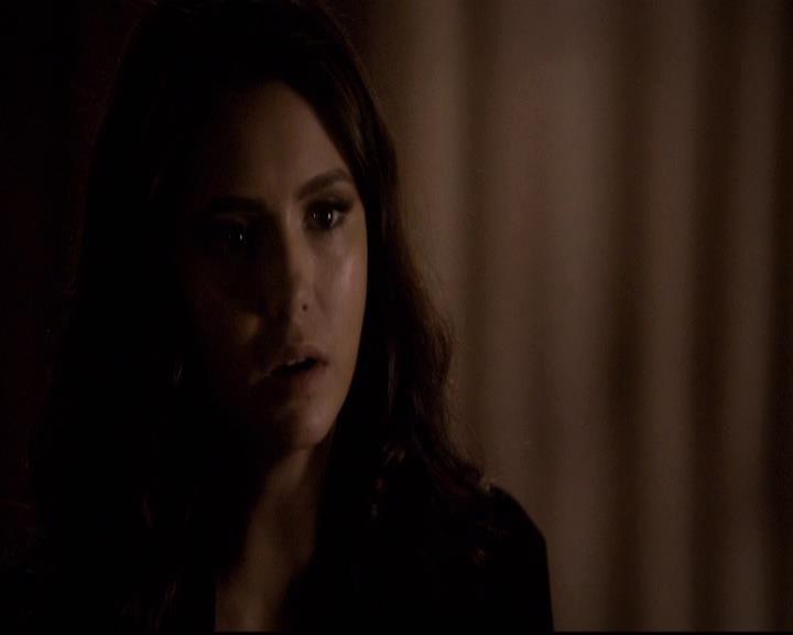 VampireDiariesWorld-dot-org_2x21TheSunAlsoRises0104.jpg