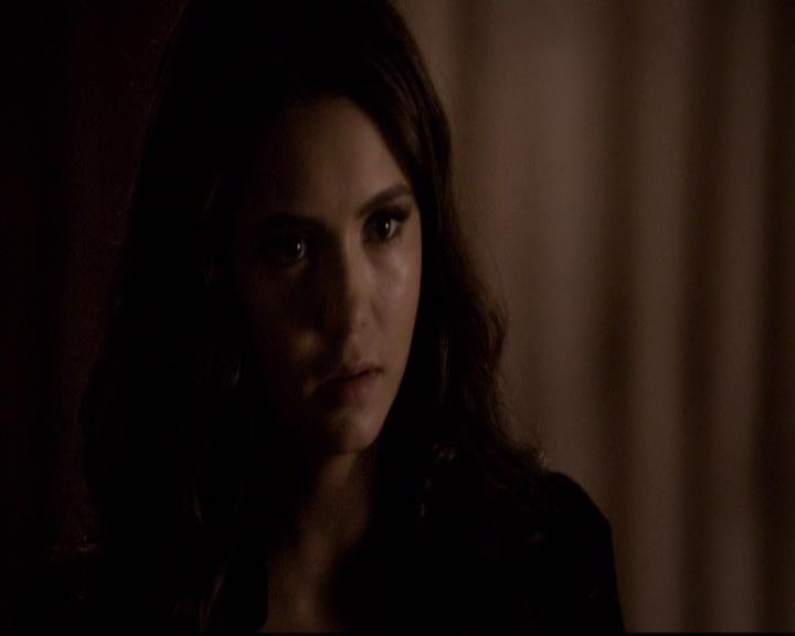 VampireDiariesWorld-dot-org_2x21TheSunAlsoRises0105.jpg