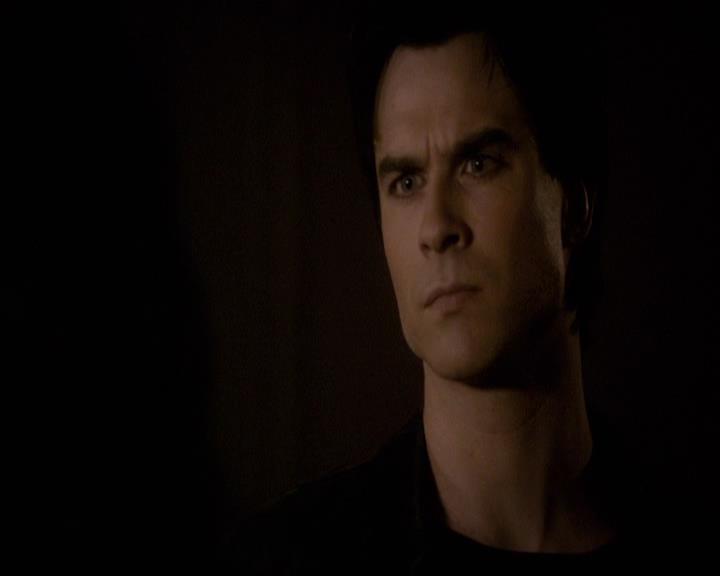 VampireDiariesWorld-dot-org_2x21TheSunAlsoRises0108.jpg