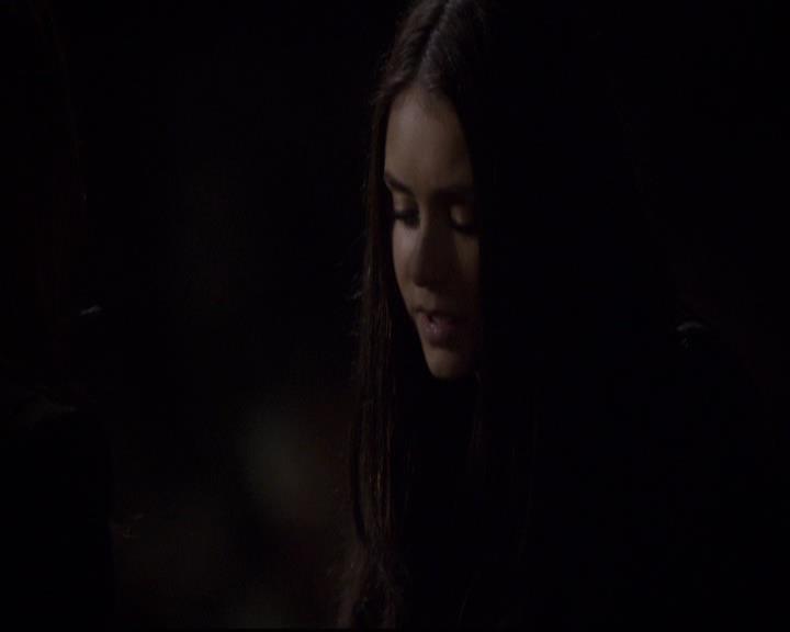 VampireDiariesWorld-dot-org_2x21TheSunAlsoRises0131.jpg