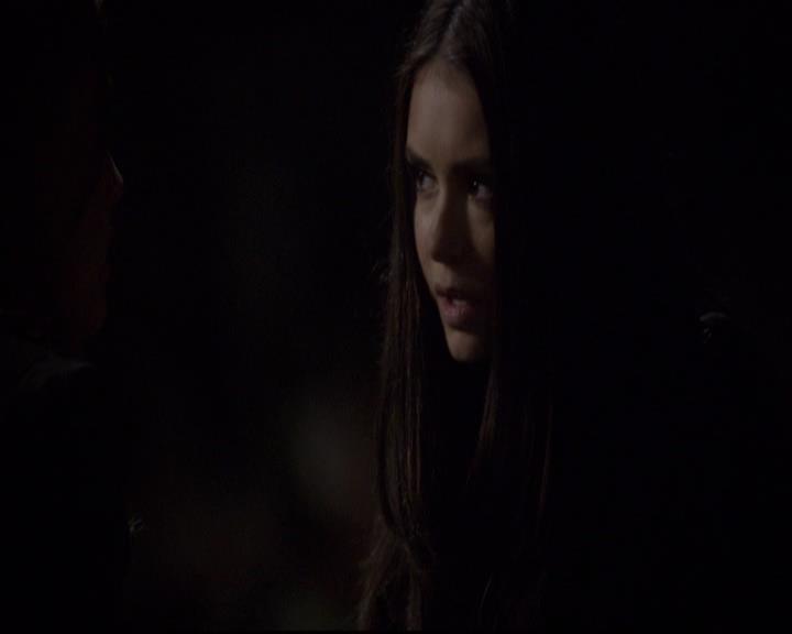 VampireDiariesWorld-dot-org_2x21TheSunAlsoRises0132.jpg