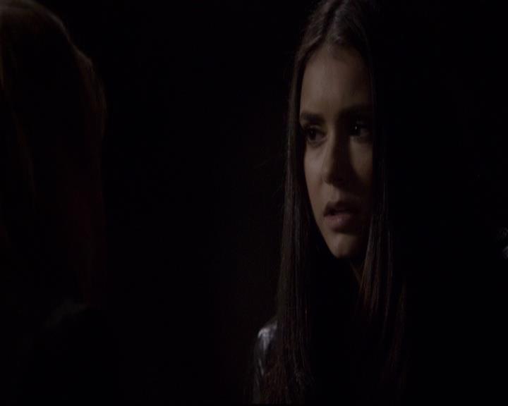 VampireDiariesWorld-dot-org_2x21TheSunAlsoRises0139.jpg