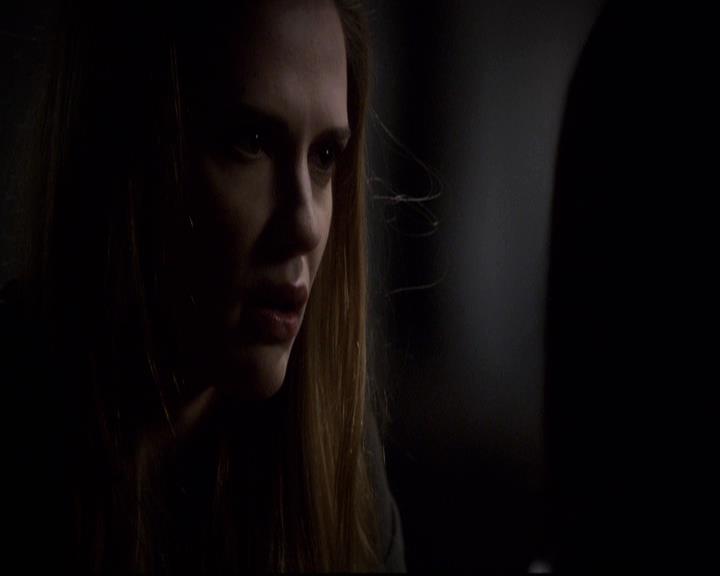 VampireDiariesWorld-dot-org_2x21TheSunAlsoRises0158.jpg