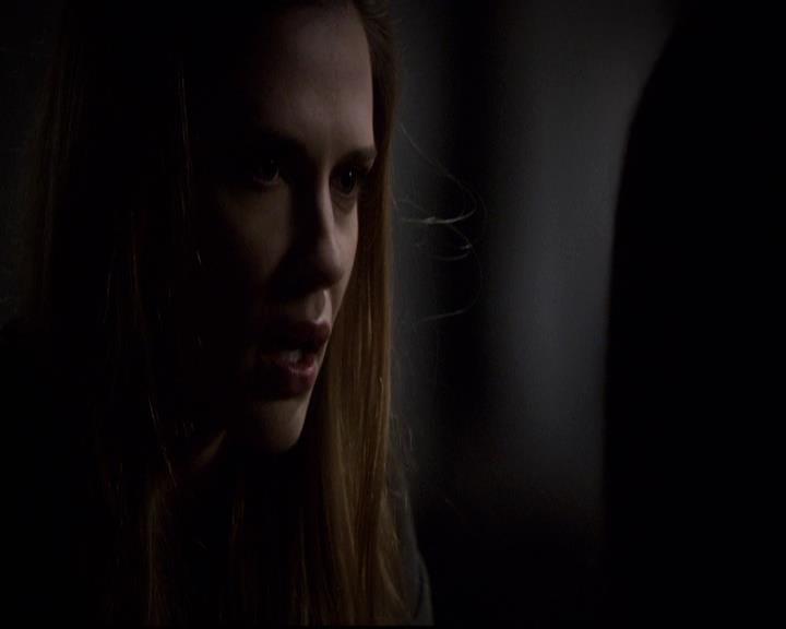 VampireDiariesWorld-dot-org_2x21TheSunAlsoRises0160.jpg