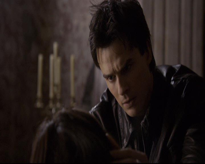 VampireDiariesWorld-dot-org_2x21TheSunAlsoRises1748.jpg