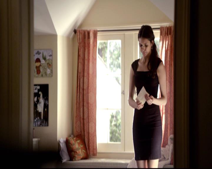 VampireDiariesWorld-dot-org_2x21TheSunAlsoRises2047.jpg