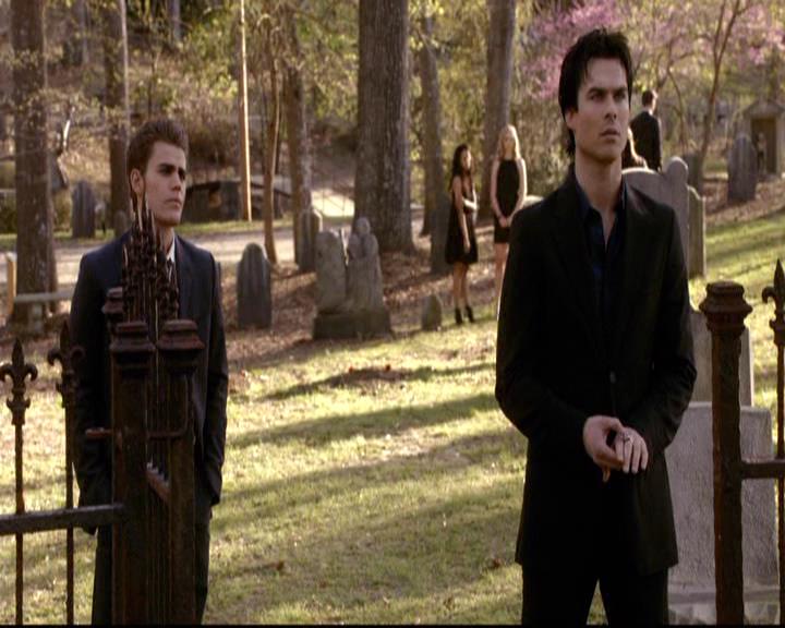 VampireDiariesWorld-dot-org_2x21TheSunAlsoRises2173.jpg