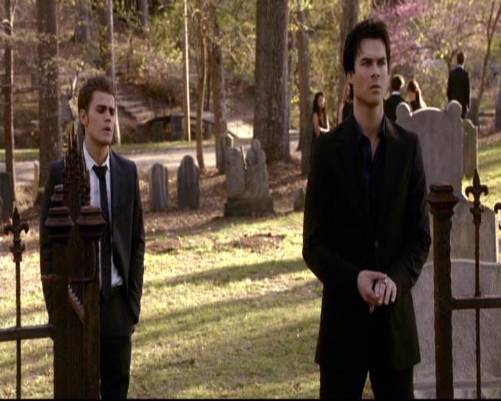 VampireDiariesWorld-dot-org_2x21TheSunAlsoRises2174.jpg