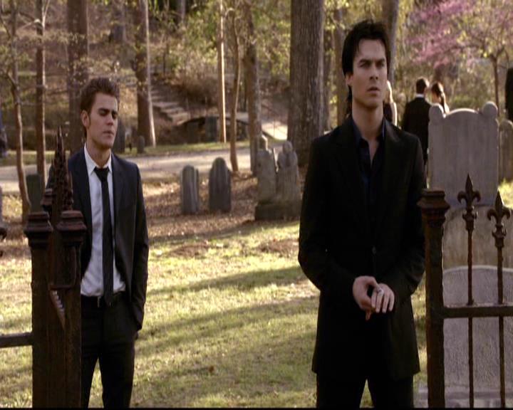 VampireDiariesWorld-dot-org_2x21TheSunAlsoRises2175.jpg