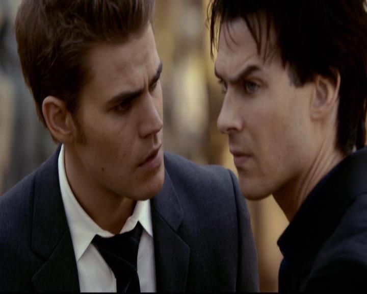 VampireDiariesWorld-dot-org_2x21TheSunAlsoRises2213.jpg