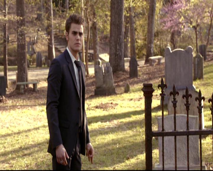 VampireDiariesWorld-dot-org_2x21TheSunAlsoRises2249.jpg