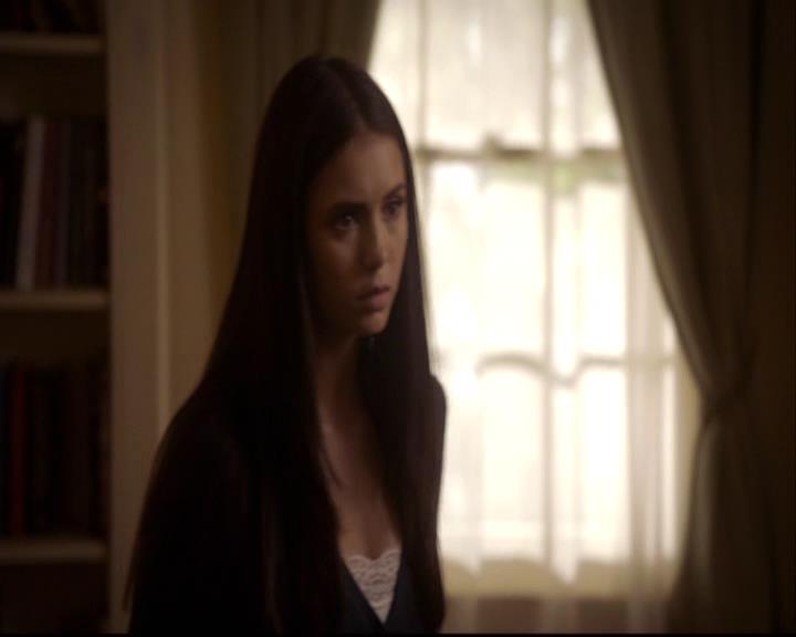 VampireDiariesWorld-dot-org_2x22AsILayDying0036.jpg