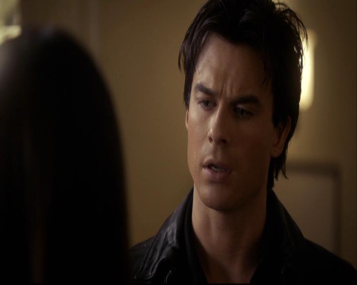 VampireDiariesWorld-dot-org_2x22AsILayDying0051.jpg