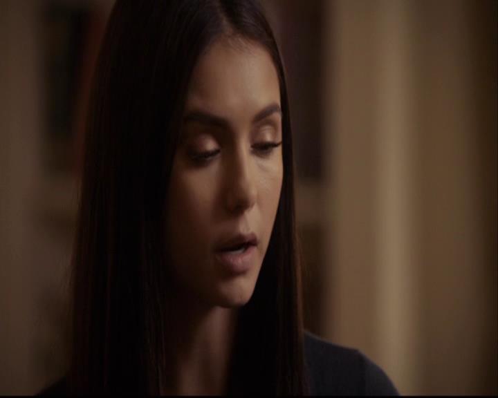 VampireDiariesWorld-dot-org_2x22AsILayDying0058.jpg