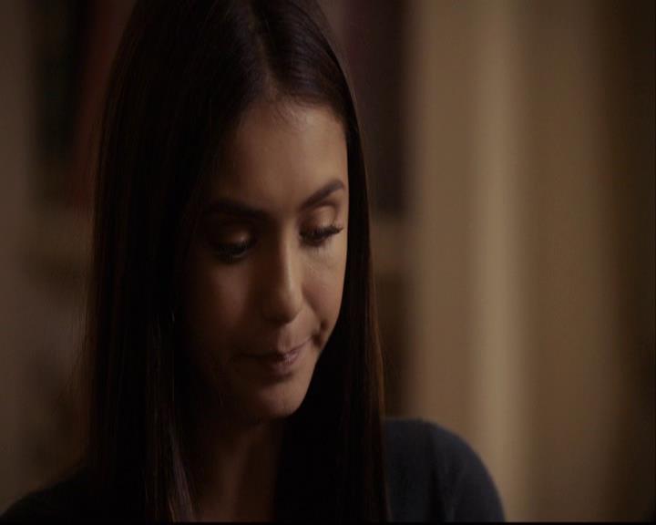 VampireDiariesWorld-dot-org_2x22AsILayDying0062.jpg