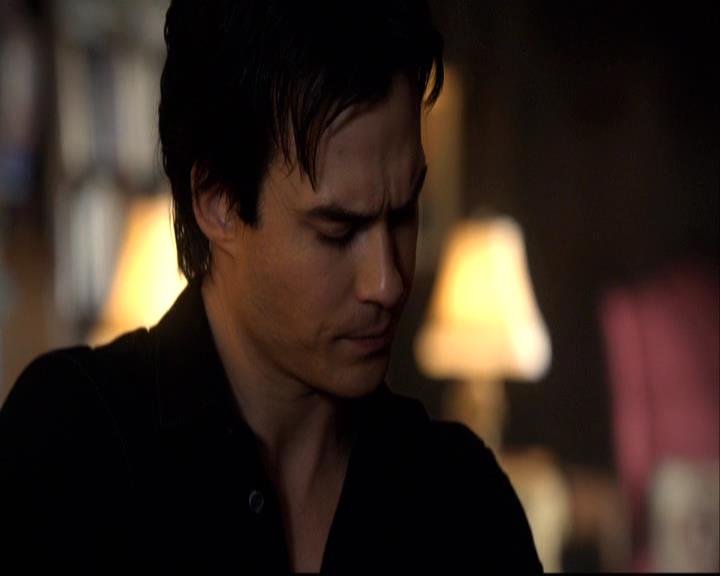 VampireDiariesWorld-dot-org_2x22AsILayDying0109.jpg