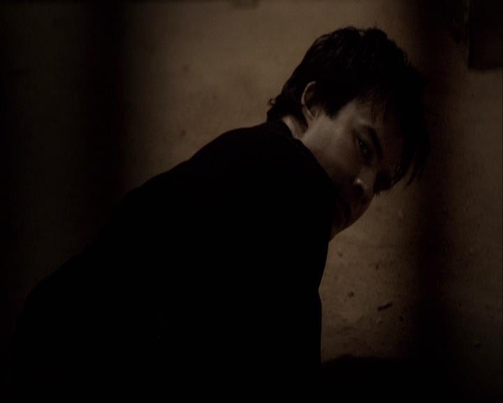 VampireDiariesWorld-dot-org_2x22AsILayDying0171.jpg