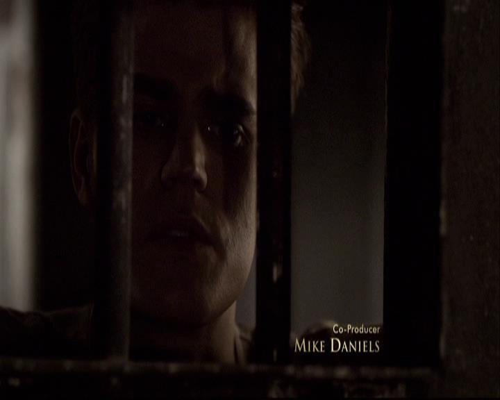 VampireDiariesWorld-dot-org_2x22AsILayDying0184.jpg