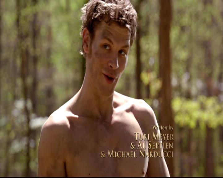 VampireDiariesWorld-dot-org_2x22AsILayDying0236.jpg