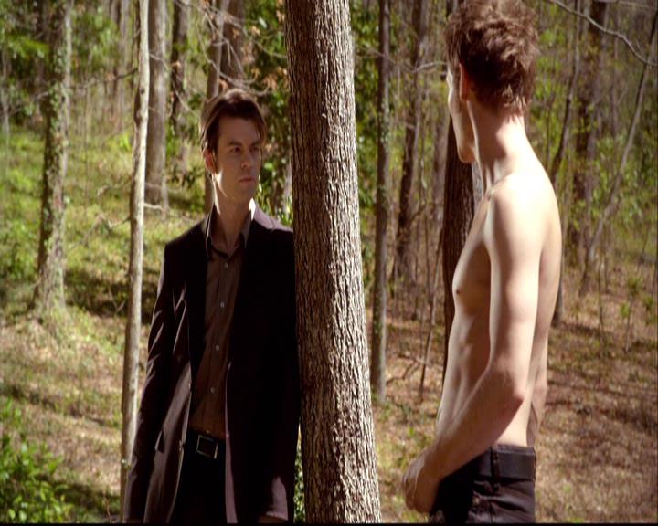 VampireDiariesWorld-dot-org_2x22AsILayDying0243.jpg