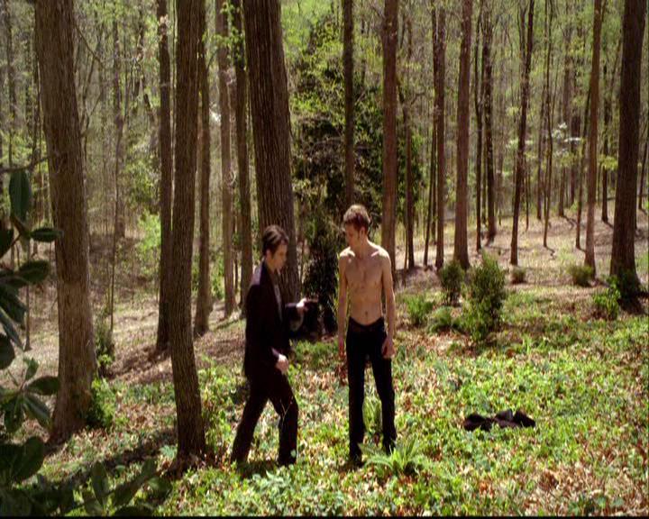 VampireDiariesWorld-dot-org_2x22AsILayDying0247.jpg