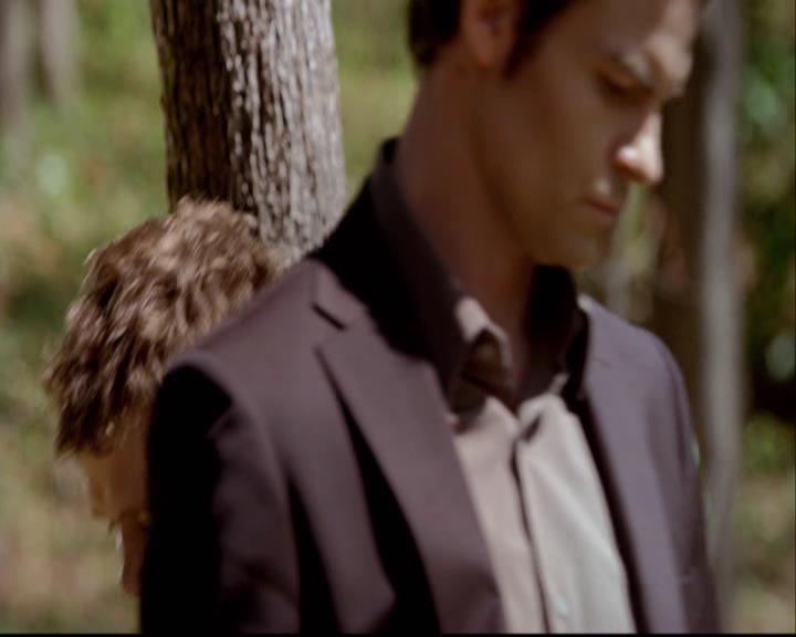 VampireDiariesWorld-dot-org_2x22AsILayDying0249.jpg