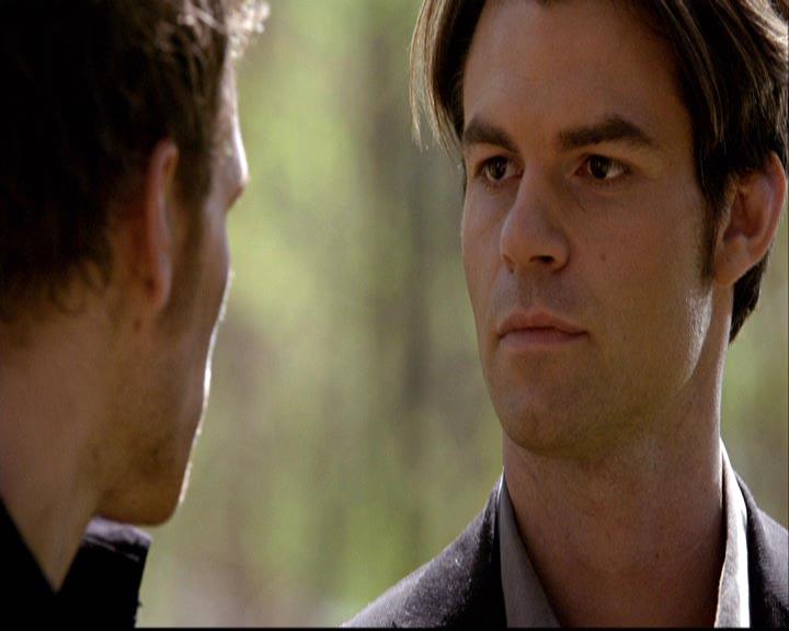 VampireDiariesWorld-dot-org_2x22AsILayDying0279.jpg