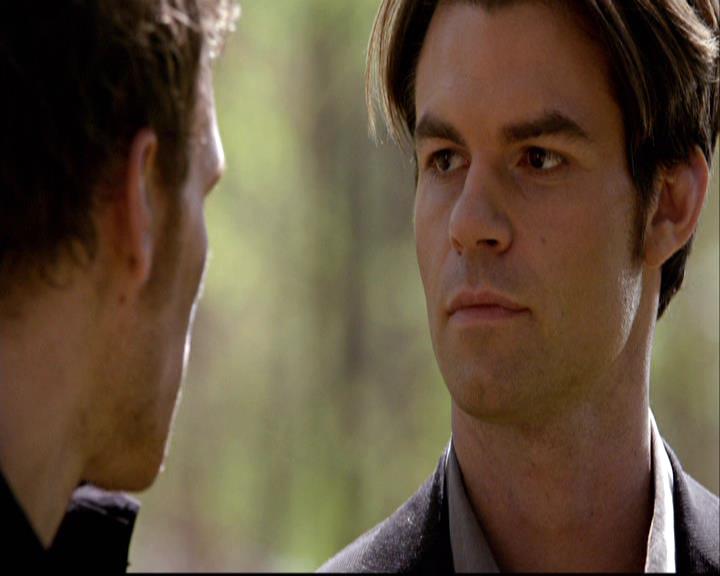 VampireDiariesWorld-dot-org_2x22AsILayDying0280.jpg