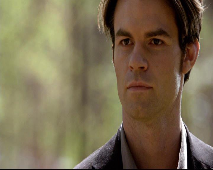 VampireDiariesWorld-dot-org_2x22AsILayDying0294.jpg