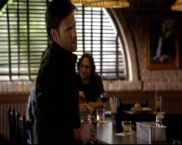 VampireDiariesWorld-dot-org_2x22AsILayDying0301.jpg