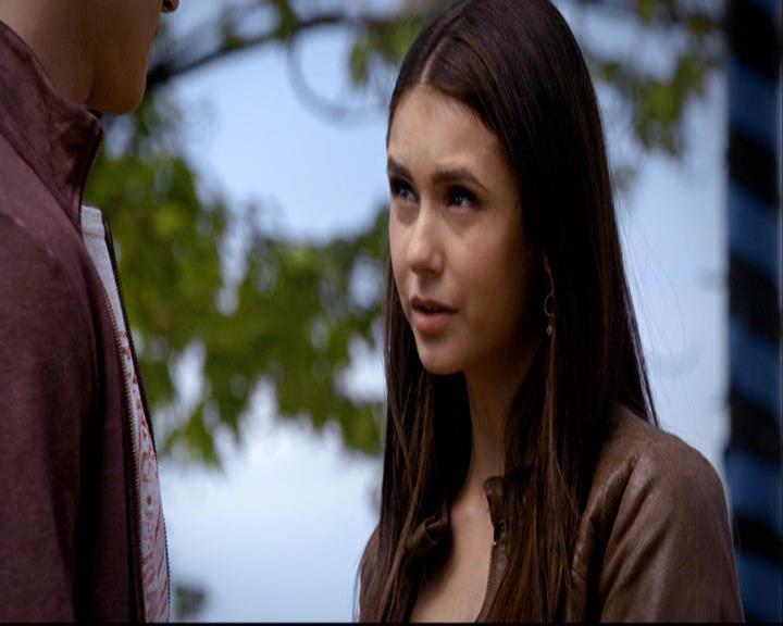 VampireDiariesWorld-dot-org_2x22AsILayDying0345.jpg