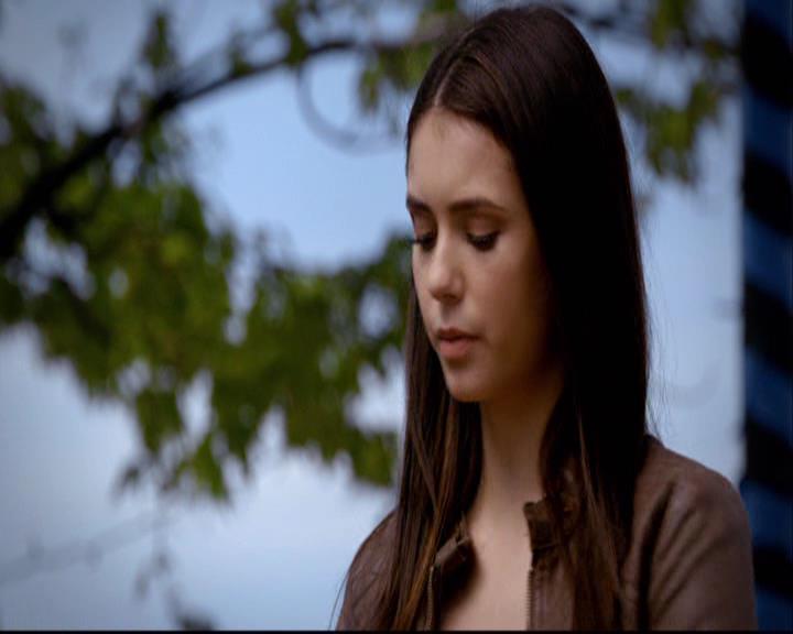 VampireDiariesWorld-dot-org_2x22AsILayDying0349.jpg