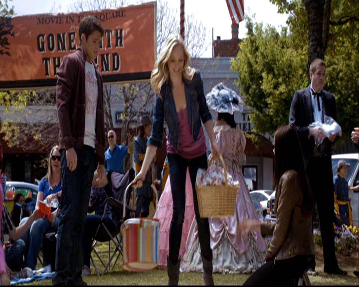 VampireDiariesWorld-dot-org_2x22AsILayDying0361.jpg