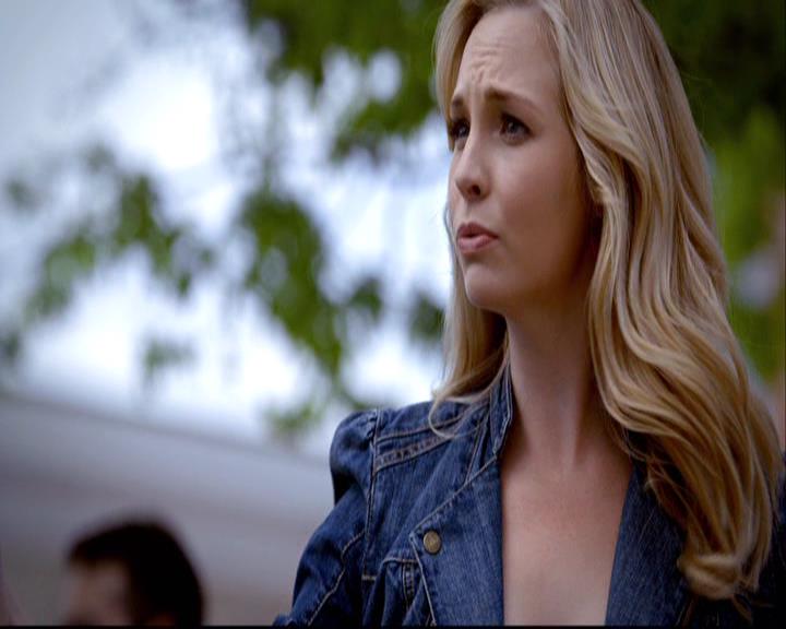 VampireDiariesWorld-dot-org_2x22AsILayDying0368.jpg