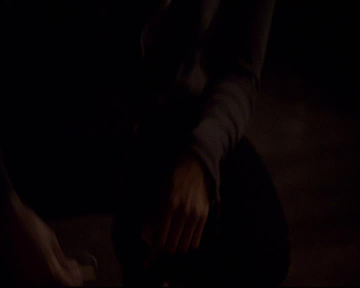 VampireDiariesWorld-dot-org_2x22AsILayDying0398.jpg