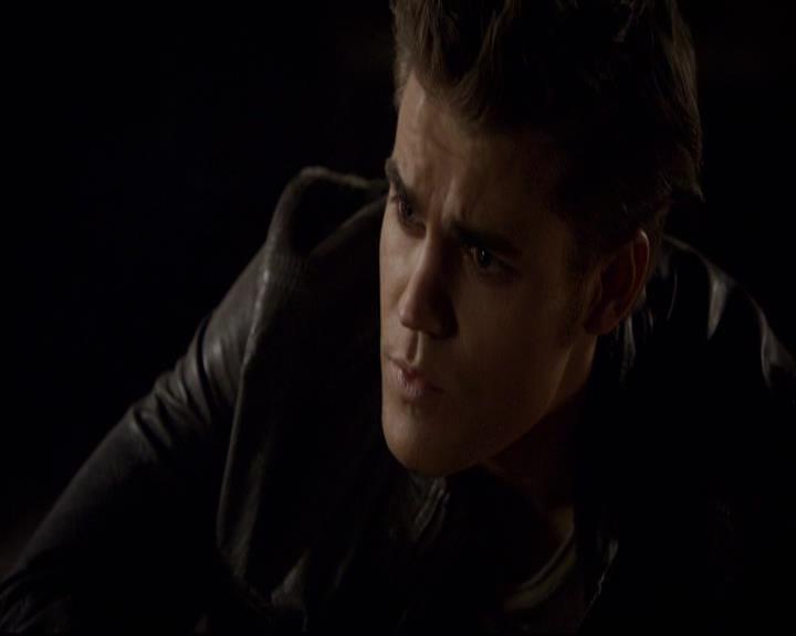 VampireDiariesWorld-dot-org_2x22AsILayDying0402.jpg