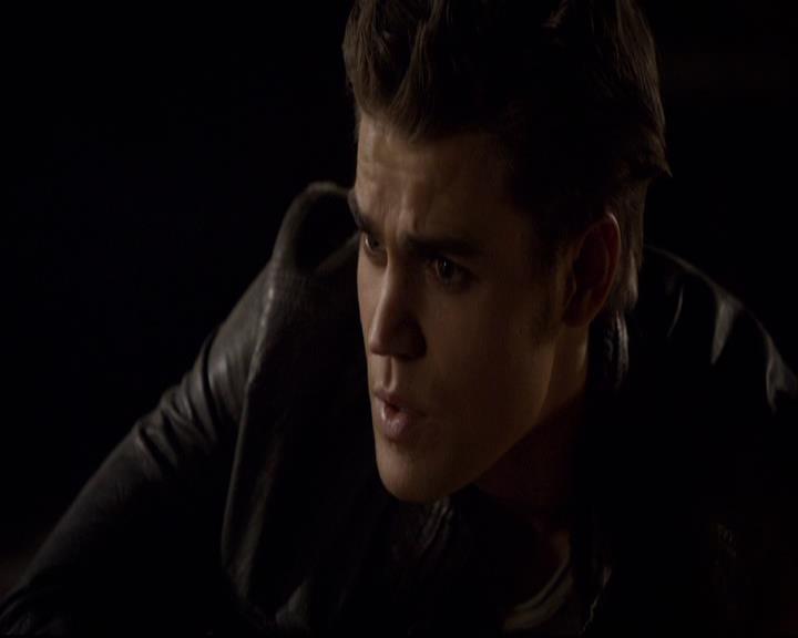 VampireDiariesWorld-dot-org_2x22AsILayDying0404.jpg