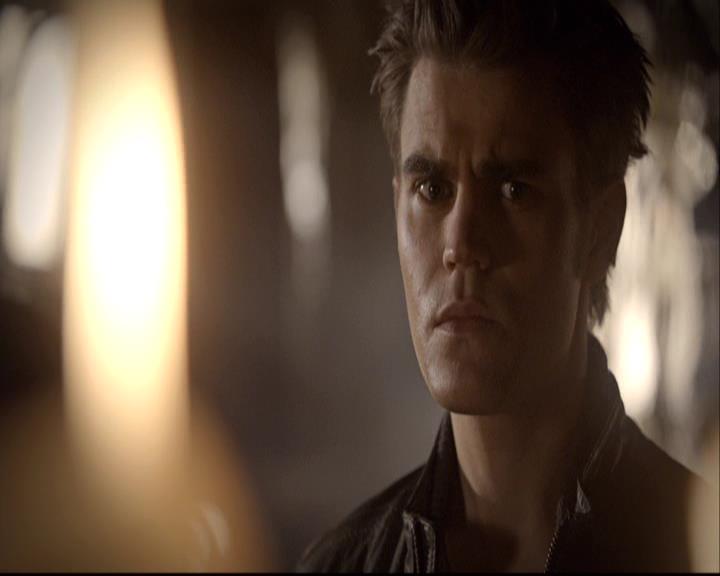 VampireDiariesWorld-dot-org_2x22AsILayDying0418.jpg