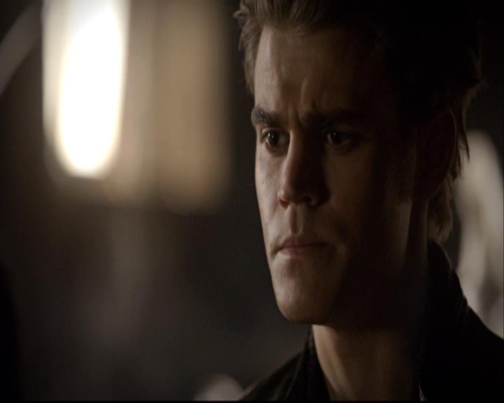 VampireDiariesWorld-dot-org_2x22AsILayDying0444.jpg