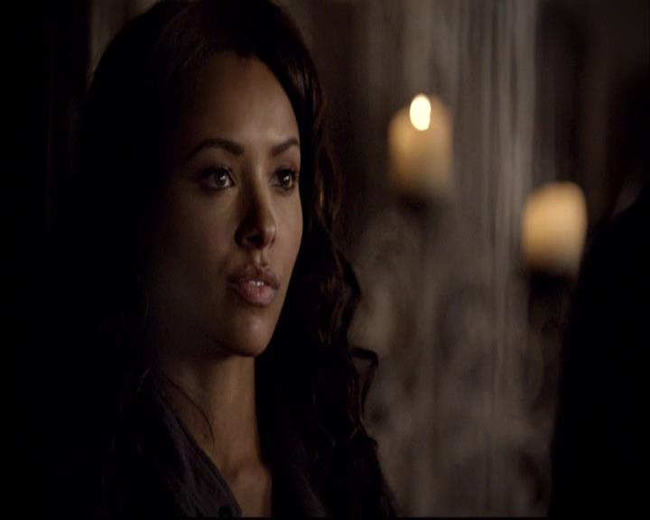 VampireDiariesWorld-dot-org_2x22AsILayDying0448.jpg