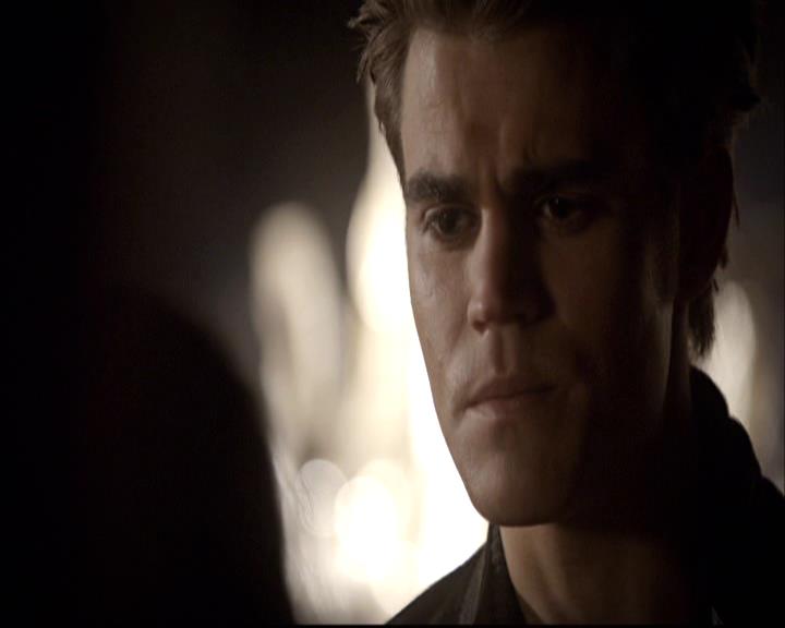 VampireDiariesWorld-dot-org_2x22AsILayDying0453.jpg