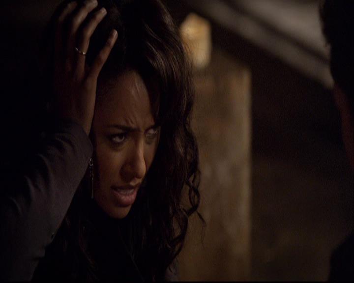 VampireDiariesWorld-dot-org_2x22AsILayDying0483.jpg