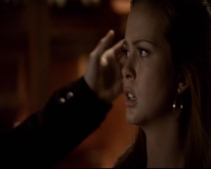 VampireDiariesWorld-dot-org_2x22AsILayDying2155.jpg