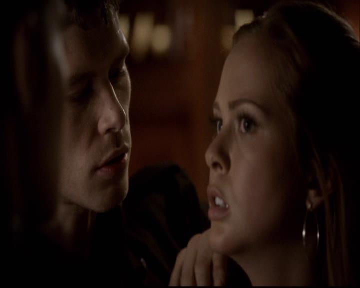 VampireDiariesWorld-dot-org_2x22AsILayDying2157.jpg