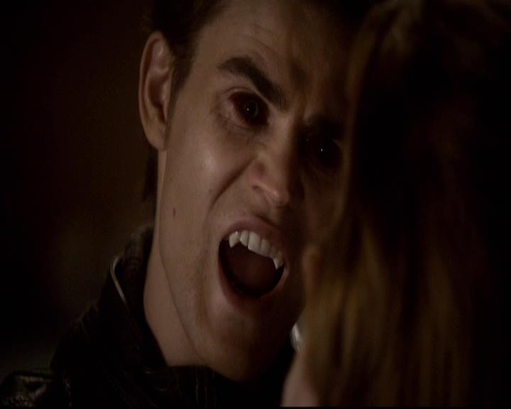 VampireDiariesWorld-dot-org_2x22AsILayDying2188.jpg