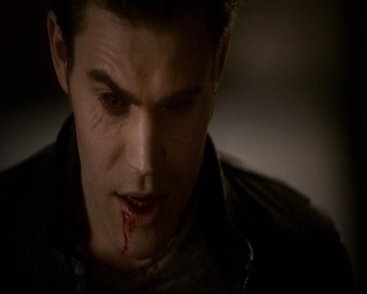 VampireDiariesWorld-dot-org_2x22AsILayDying2197.jpg