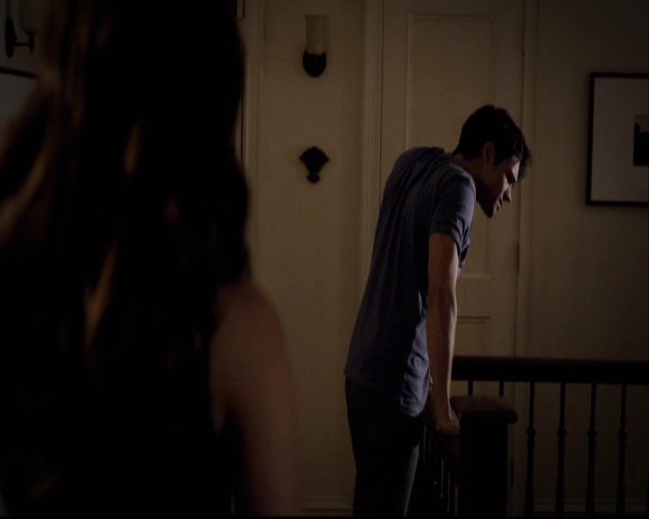 VampireDiariesWorld-dot-org_2x22AsILayDying2240.jpg